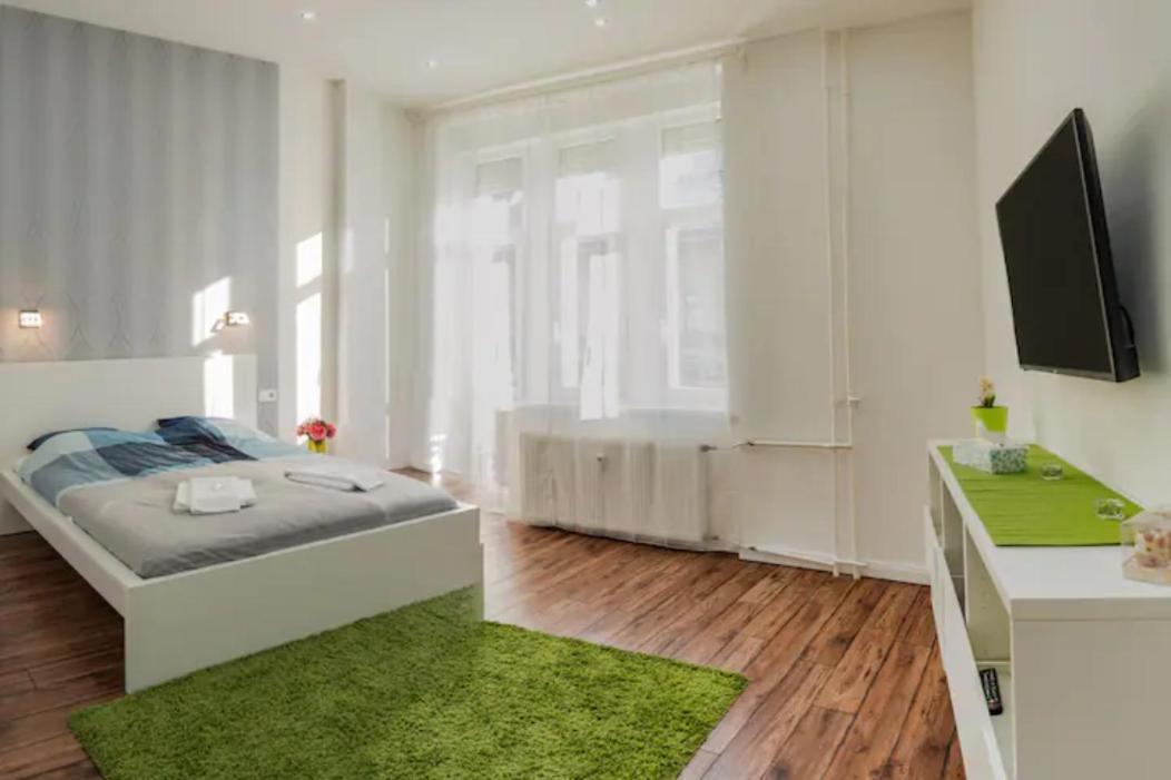 Hi-Bp Design Home Apartments In The Heart Of Budapest Exterior foto
