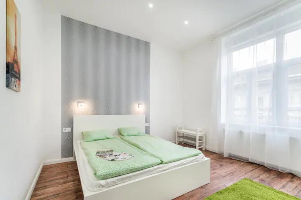 Hi-Bp Design Home Apartments In The Heart Of Budapest Exterior foto